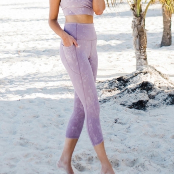 ZYIA Pocket High-Rise Capri Lilac Floral Woman's Large - Picture 1 of 12